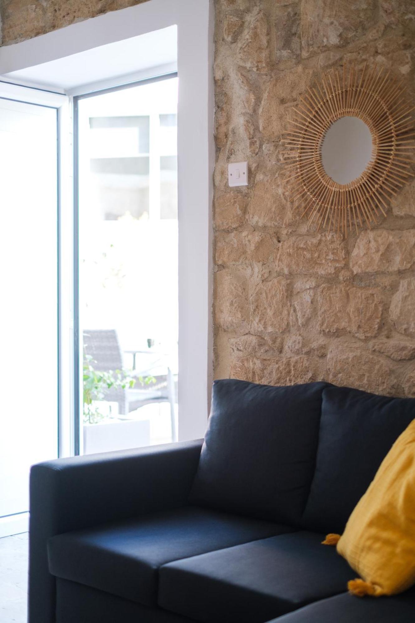 Royal Stay Luxury Homes パ フォス 部屋 写真
